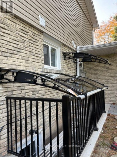 LOWER - 3551 AUTUMNLEAF CRESCENT, Mississauga (Erin Mills), Ontario, L5L1K6