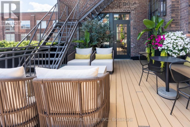 201B - 219 DUFFERIN STREET, Toronto (South Parkdale), Ontario, M6K1J1