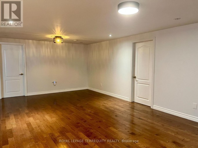 LOWER - 896 FOURTH STREET, Mississauga (Lakeview), Ontario, L5E1J6