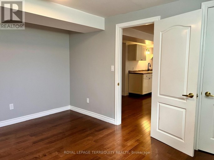 LOWER - 896 FOURTH STREET, Mississauga (Lakeview), Ontario, L5E1J6