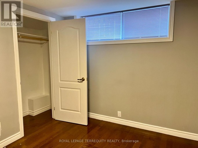 LOWER - 896 FOURTH STREET, Mississauga (Lakeview), Ontario, L5E1J6