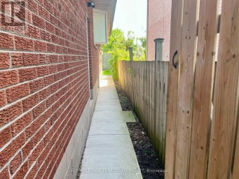 LOWER - 896 FOURTH STREET Mississauga (Lakeview) Ontario photo 4