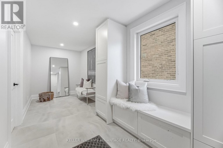 711 HILLVIEW CRESCENT, Pickering (West Shore), Ontario, L1W2R6