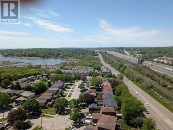 LPH--07 - 1215 BAYLY STREET Pickering (Bay Ridges) Ontario photo 13