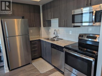 LPH--07 - 1215 BAYLY STREET Pickering (Bay Ridges) Ontario photo 3