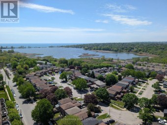 LPH--07 - 1215 BAYLY STREET Pickering (Bay Ridges) Ontario photo 8