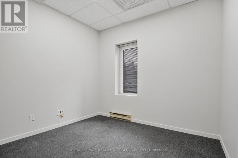 3 - 7626A YONGE STREET, Vaughan (Crestwood-Springfarm-Yorkhill), Ontario, L4J1V9
