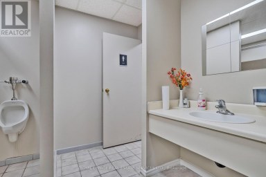 3 - 7626A YONGE STREET Vaughan (Crestwood-Springfarm-Yorkhill) Ontario photo 15