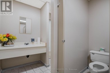 3 - 7626A YONGE STREET Vaughan (Crestwood-Springfarm-Yorkhill) Ontario photo 16
