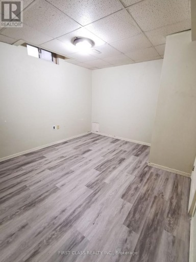 BASEMENT - 324 WINFIELD TERRACE, Mississauga (Hurontario), Ontario, L5R1N5