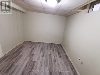 BASEMENT - 324 WINFIELD TERRACE Mississauga (Hurontario) Ontario photo 6