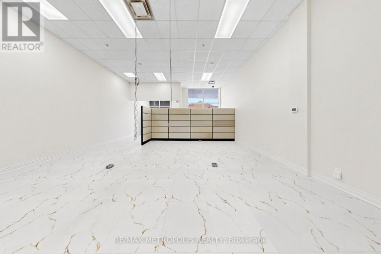 C2 - 802 SOUTHDOWN ROAD, Mississauga (Southdown), Ontario, L5J2Y4