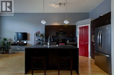 6 Elgin Meadows Road SE Calgary Alberta photo 11
