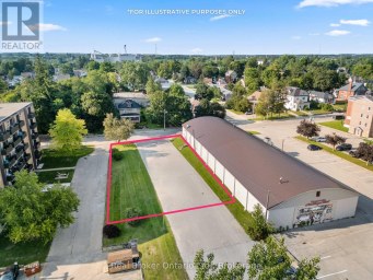 247 12TH STREET Hanover Ontario photo 1