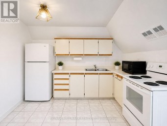APT 3 - 338 VAUGHAN ROAD Toronto (Humewood-Cedarvale) Ontario photo 10