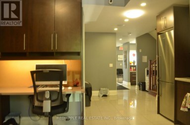7 - 71 MAIN STREET S Newmarket (Central Newmarket) Ontario photo 6