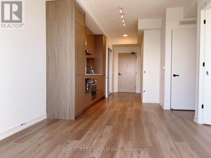 4208 - 28 INTERCHANGE WAY, Vaughan (Vaughan Corporate Centre), Ontario, L4K0P8