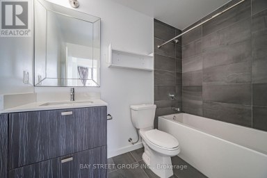 1205 - 56 FOREST MANOR ROAD Toronto (Henry Farm) Ontario photo 16