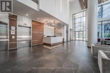 1205 - 56 FOREST MANOR ROAD Toronto (Henry Farm) Ontario photo 3