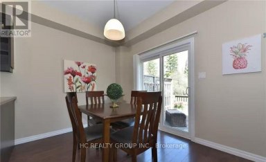 54 - 112 NORTH CENTRE ROAD London North (North B) Ontario photo 2
