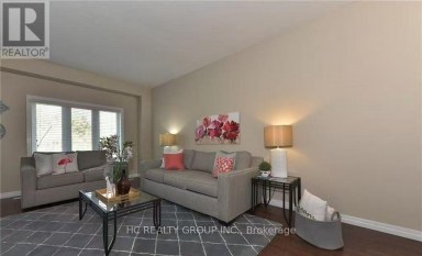 54 - 112 NORTH CENTRE ROAD London North (North B) Ontario photo 3