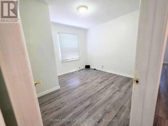 353 EAST 21ST STREET, Hamilton (Burkholme), Ontario, L8V2V1