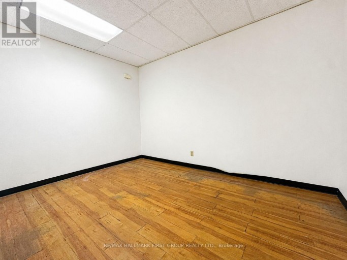 5 - 126 COMMERCIAL AVENUE, Ajax (South West), Ontario, L1S2H5
