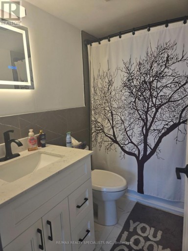 1204(PARTIALLY FURNISHED) - 135 HILLCREST AVENUE, Mississauga (Cooksville), Ontario, L5B4B1