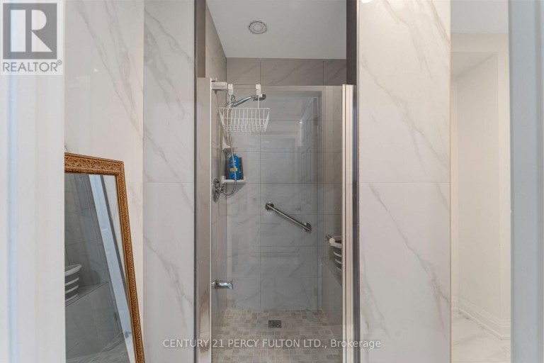 1071 GLENANNA ROAD, Pickering (Liverpool), Ontario, L1V5E1