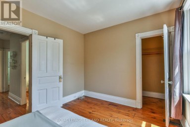 38 BYRON AVENUE E London South (South F) Ontario photo 21