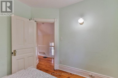 38 BYRON AVENUE E London South (South F) Ontario photo 25