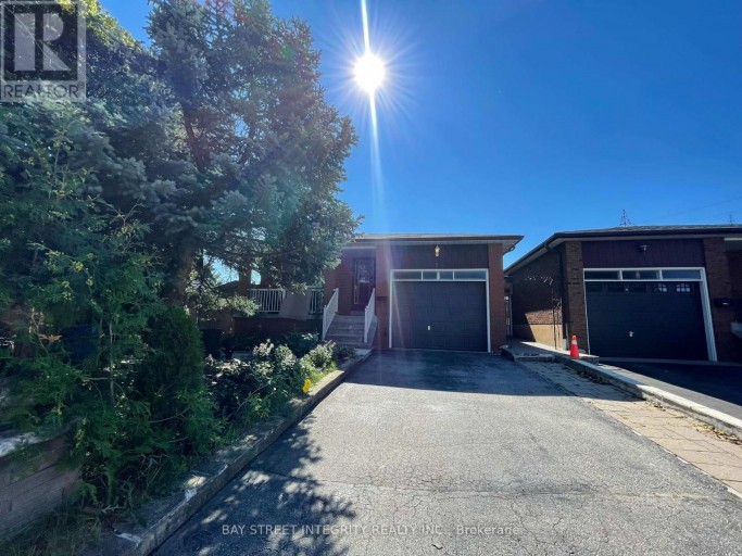 34 IANGROVE TERRACE, Toronto (L'Amoreaux), Ontario, M1W2H2