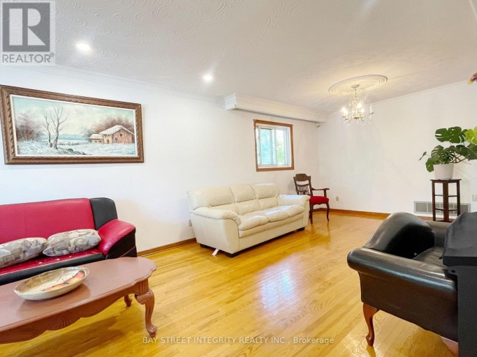 34 IANGROVE TERRACE, Toronto (L'Amoreaux), Ontario, M1W2H2