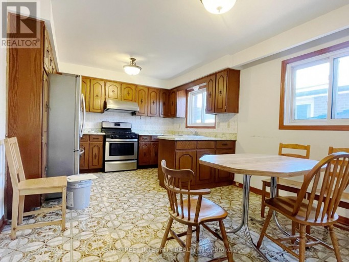 34 IANGROVE TERRACE, Toronto (L'Amoreaux), Ontario, M1W2H2