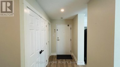 103 - 45 POND MILLS ROAD London South (South J) Ontario photo 2