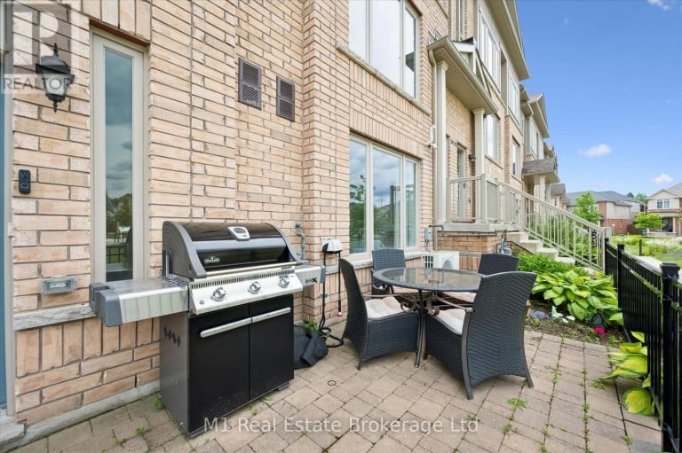 279 LAW DRIVE, Guelph (Grange Road), Ontario, N1E7E8