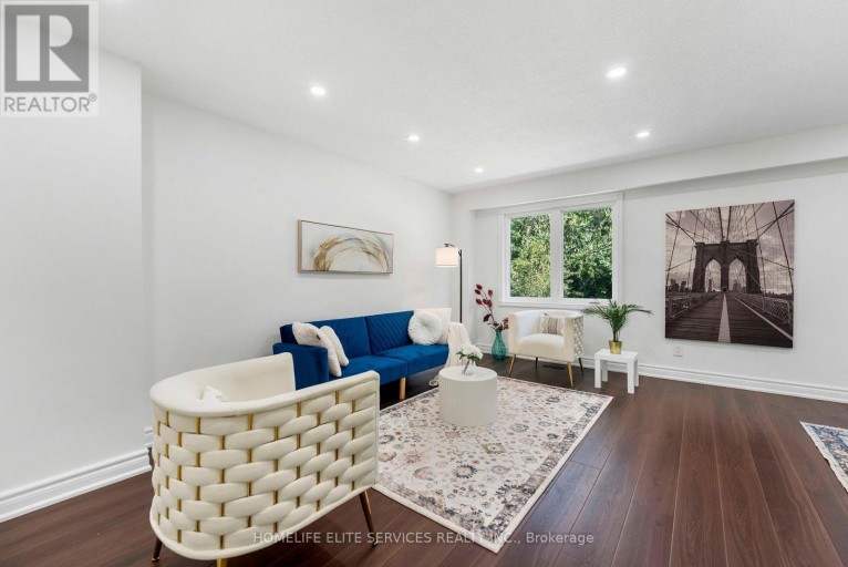 44 GREENHEDGES COURT, Toronto (Malvern), Ontario, M1B1T2