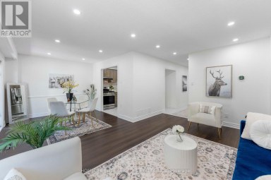 44 GREENHEDGES COURT Toronto (Malvern) Ontario photo 15