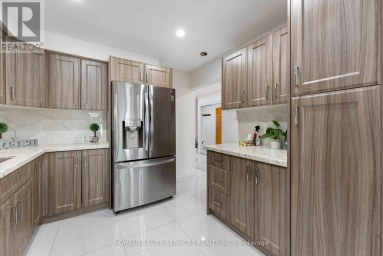 44 GREENHEDGES COURT Toronto (Malvern) Ontario photo 17