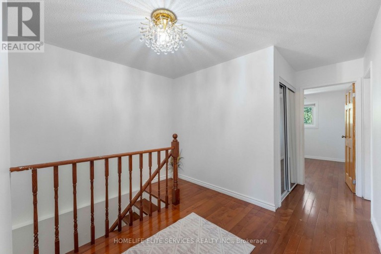 44 GREENHEDGES COURT, Toronto (Malvern), Ontario, M1B1T2