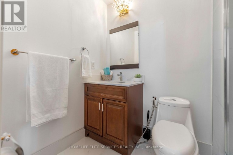 44 GREENHEDGES COURT, Toronto (Malvern), Ontario, M1B1T2