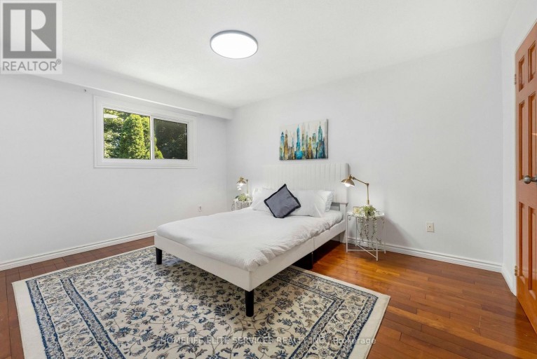 44 GREENHEDGES COURT, Toronto (Malvern), Ontario, M1B1T2