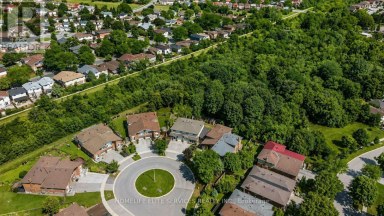 44 GREENHEDGES COURT Toronto (Malvern) Ontario photo 5