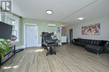 102 A & B - 170 BRADFORD STREET Barrie (City Centre) Ontario photo 11