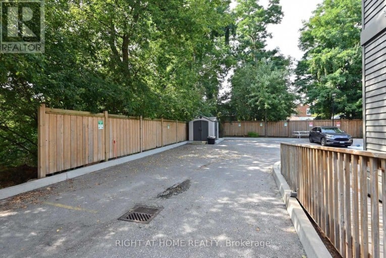 102 A & B - 170 BRADFORD STREET, Barrie (City Centre), Ontario, L4N3B5