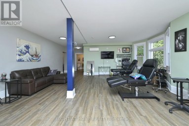 102A - 170 BRADFORD STREET Barrie (City Centre) Ontario photo 9