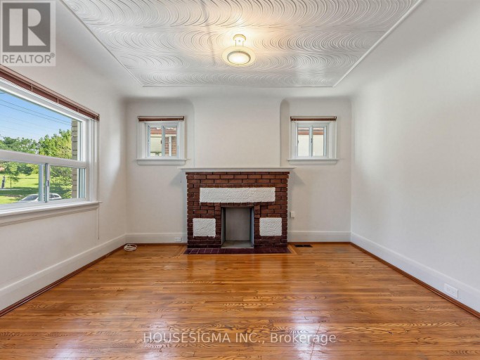 491 HOPEWELL AVENUE, Toronto (Briar Hill-Belgravia), Ontario, M6E2S5
