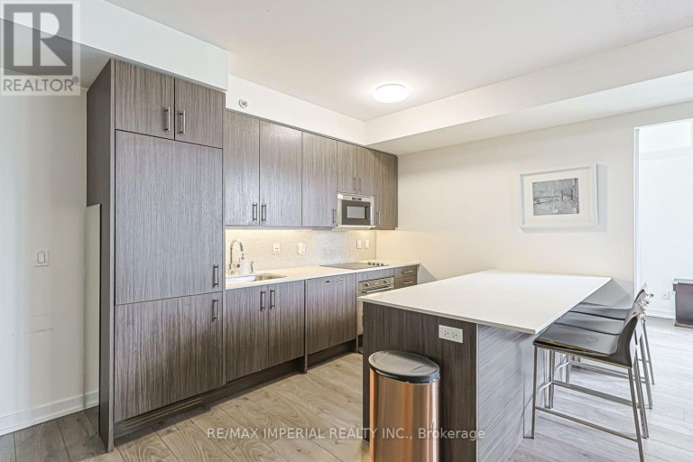 603 - 297 COLLEGE STREET, Toronto (Kensington-Chinatown), Ontario, M5T1S2