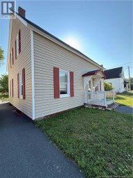 39 Warren Avenue Miramichi New Brunswick photo 2
