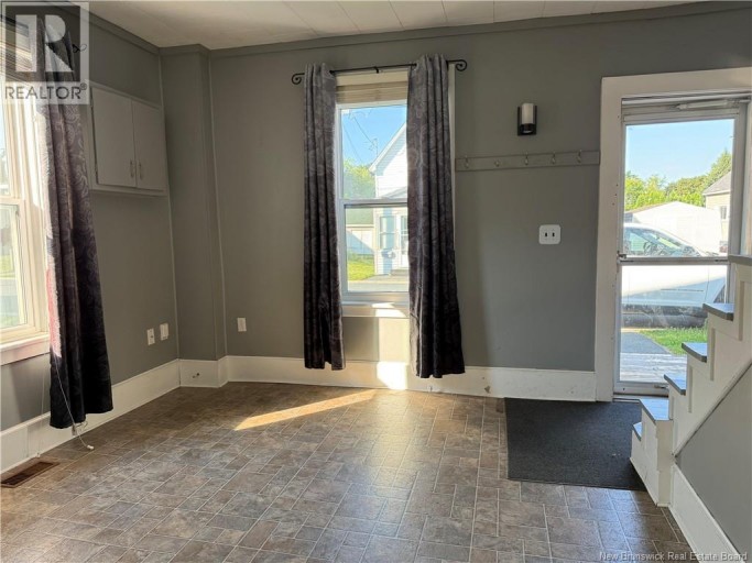 39 Warren Avenue, Miramichi, New Brunswick, E1N2J6